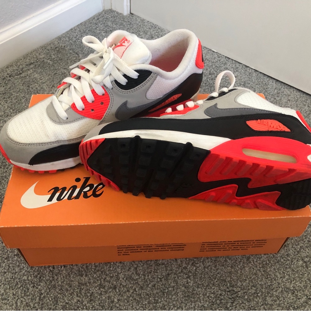 WOMEN’S NIKE AIR MAX 90 OG size 7.5
